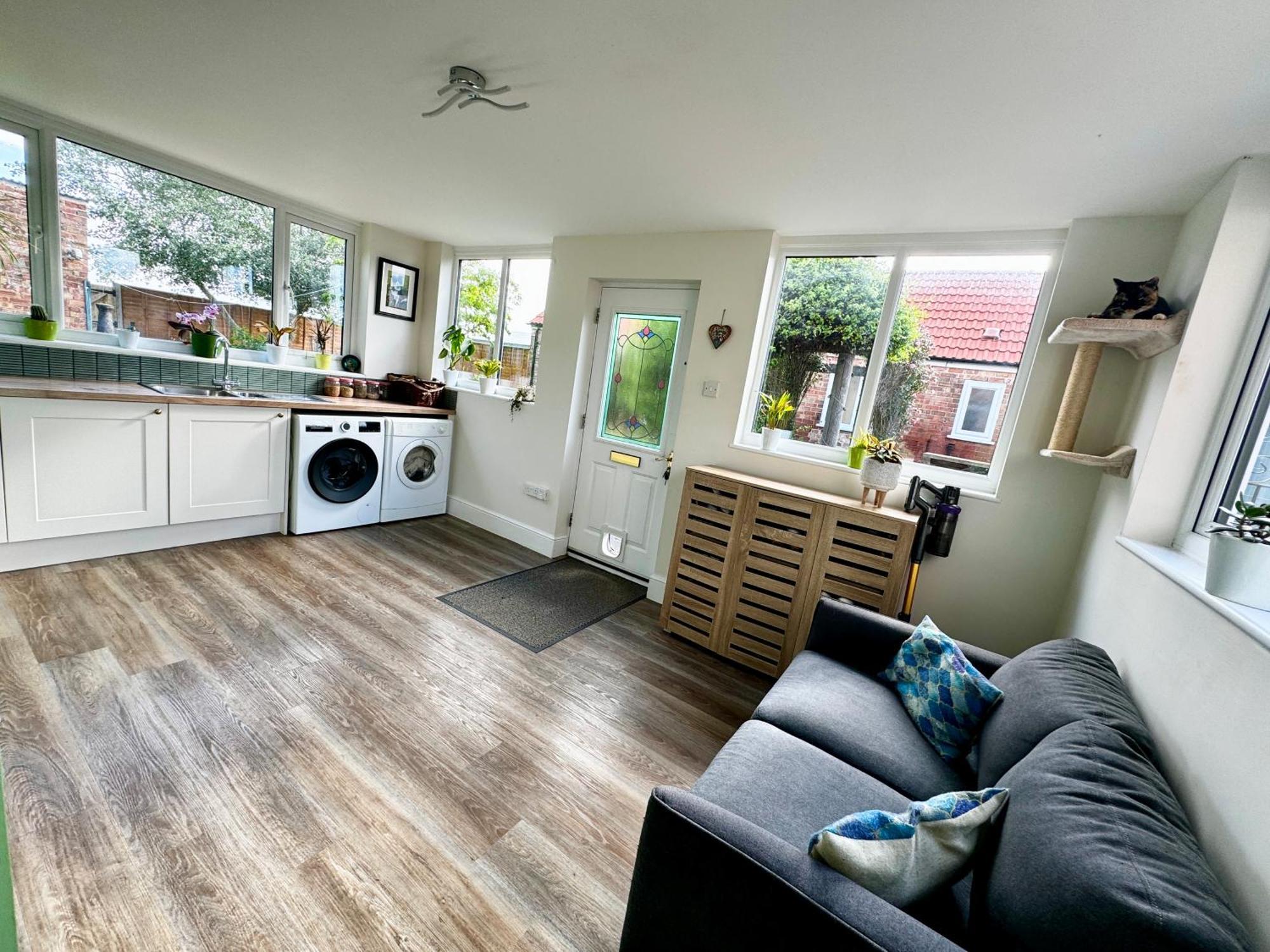 Luxury Isla Cottages, Bourne! Dog-Friendly, Countryside Views, Garden, Parking, 5Mins Pubs - Family Holiday Номер фото